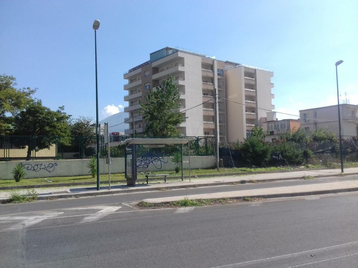 Palazzo Del Mare Apartment Napoli Bagian luar foto